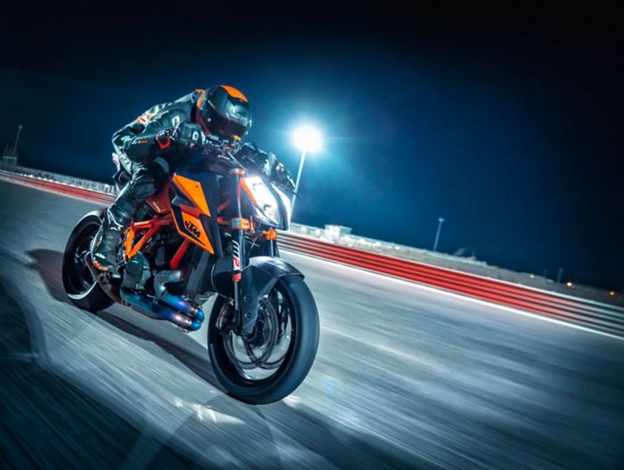 KTM 1290 Super Duke R s Launch Control