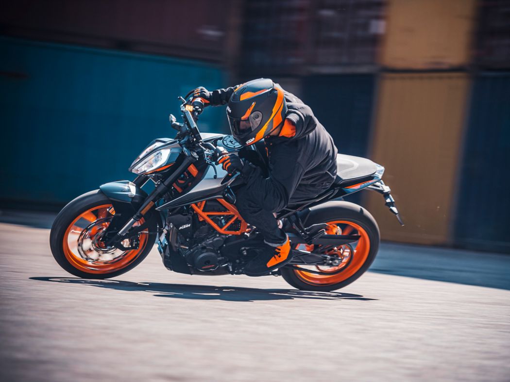 KTM Naked modely s Quickshifter+