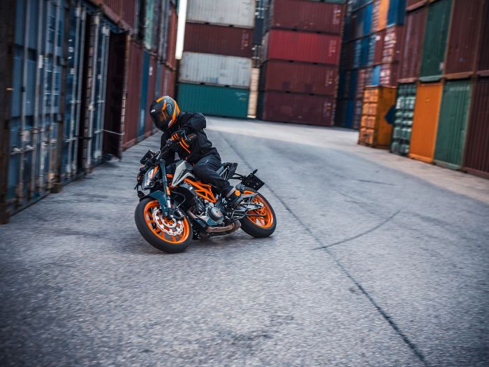 KTM Naked modely v akci