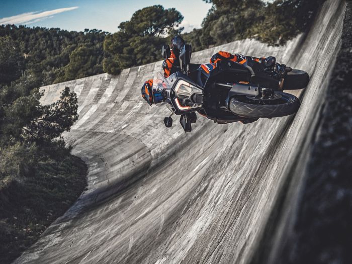 KTM 1290 Super Adventure S v akci
