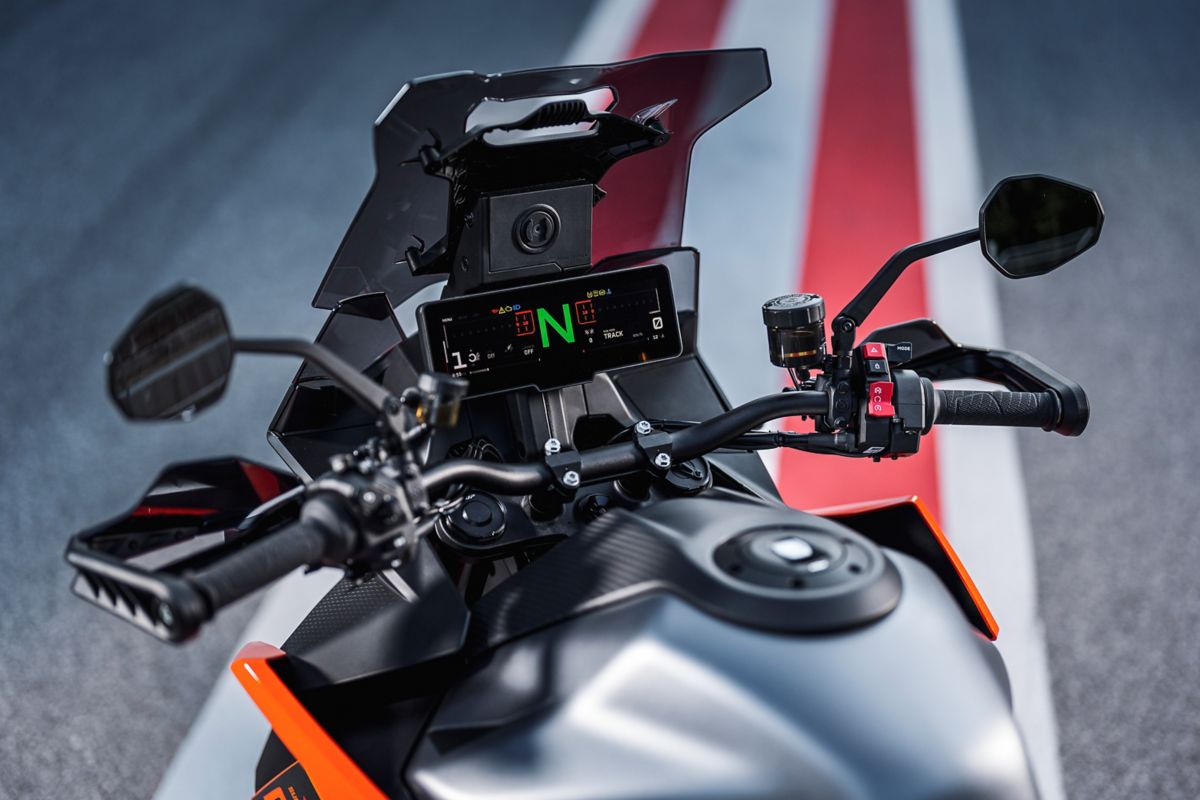 KTM TFT Displej Budoucnost